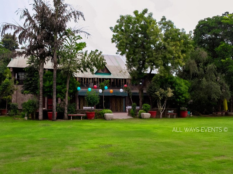 farm house